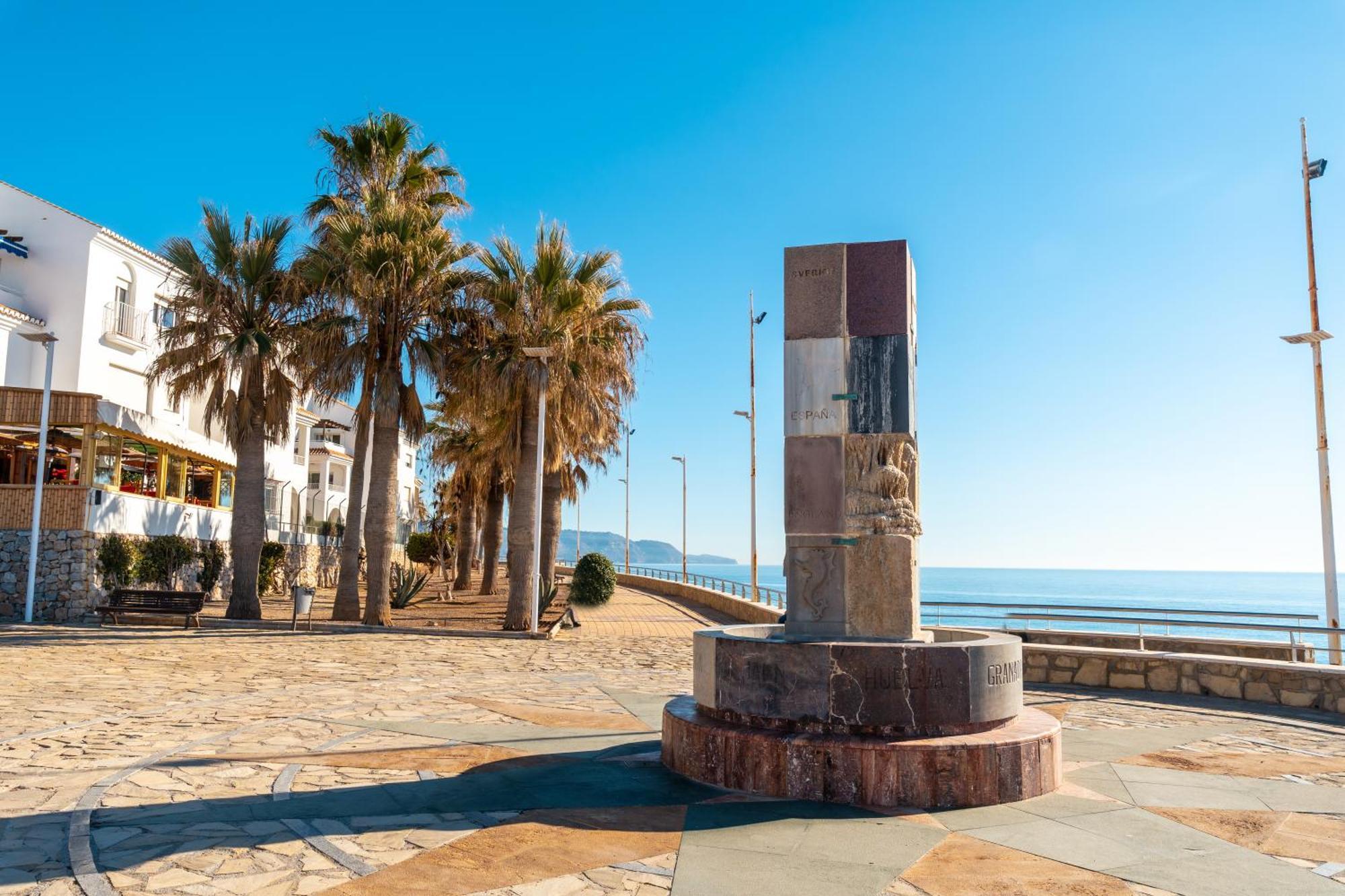Apartamento En El Centro De Nerja Εξωτερικό φωτογραφία